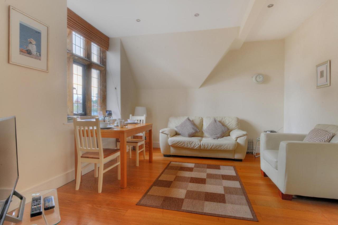 7 Coram Tower Apartment Lyme Regis Exterior foto